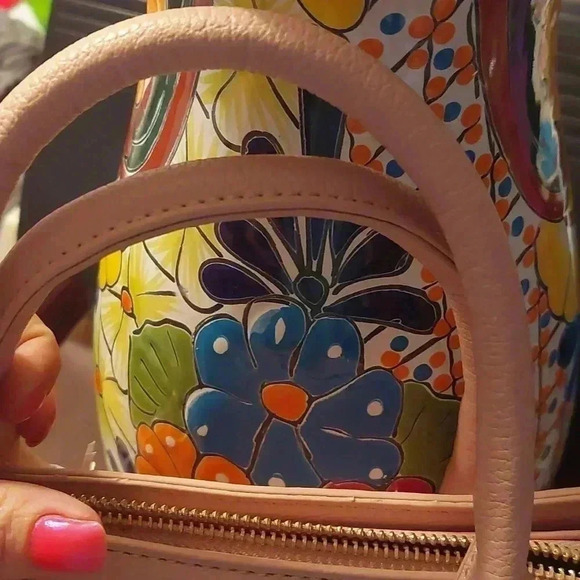 NWT LA TERRE Vegan Pink Handbag Purse with Crossbody Strap - Picture 5 of 9